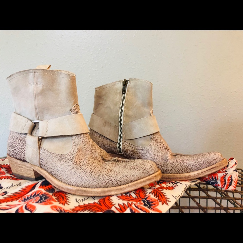 FREE PEOPLE EUC Tan Ride Western Boots sz 7